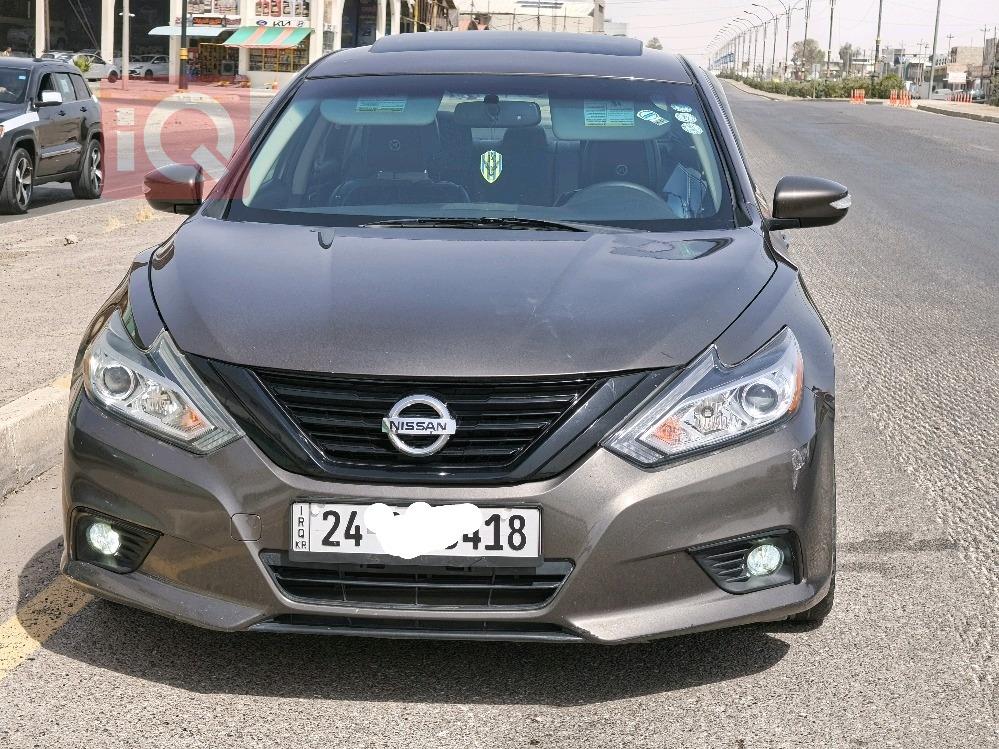 Nissan Altima